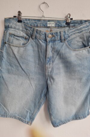 Bermudas jean bleu KIABI - T.42