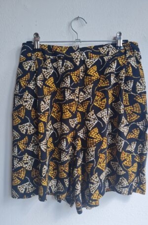 Short fluide CAROLL motif ginkgo – noir, jaune & blanc – T.36